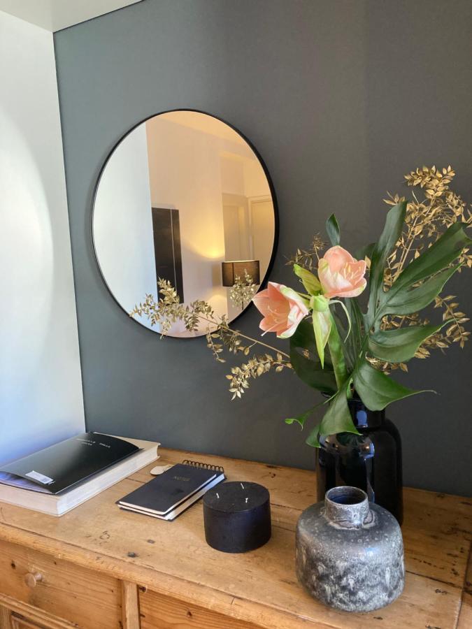 Lily Pads -Elegant Apartment- In The City Center มิลาน ภายนอก รูปภาพ